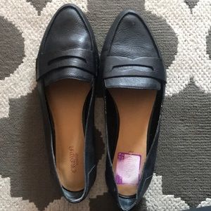 Black leather flats, size 8.5